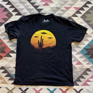 UFO Country Graphic Tee